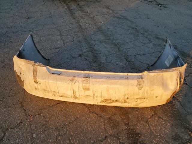 4T1BE32K05U637766 - 2005 TOYOTA CAMRY LE WHITE photo 12