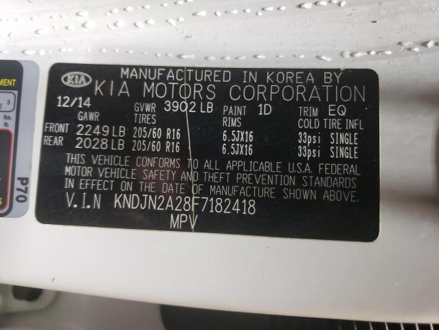 KNDJN2A28F7182418 - 2015 KIA SOUL WHITE photo 13