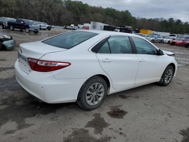 4T1BF1FK3GU200164 - 2016 TOYOTA CAMRY LE WHITE photo 3