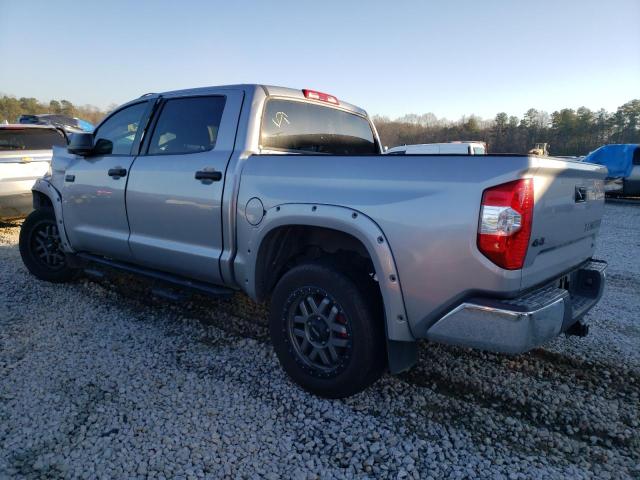 5TFDW5F10KX866658 - 2019 TOYOTA TUNDRA CREWMAX SR5 SILVER photo 2