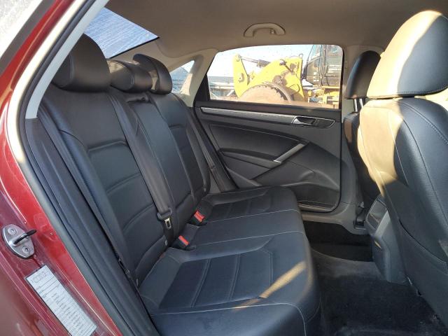 1VWDT7A38HC059301 - 2017 VOLKSWAGEN PASSAT R-LINE წითელი ფოტო 10