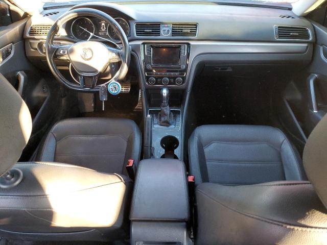 1VWDT7A38HC059301 - 2017 VOLKSWAGEN PASSAT R-LINE წითელი ფოტო 8