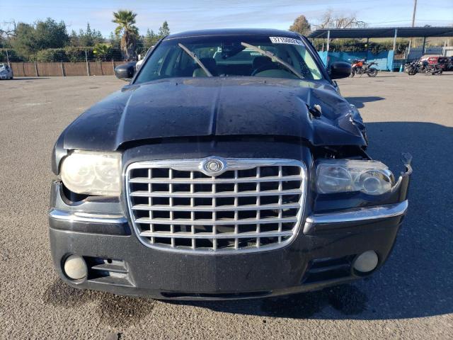 2C3LA63H28H237423 - 2008 CHRYSLER 300C BLACK photo 5