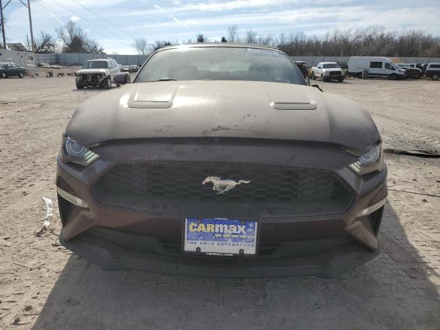 1FATP8UH9J5156202 - 2018 FORD MUSTANG MAROON photo 5