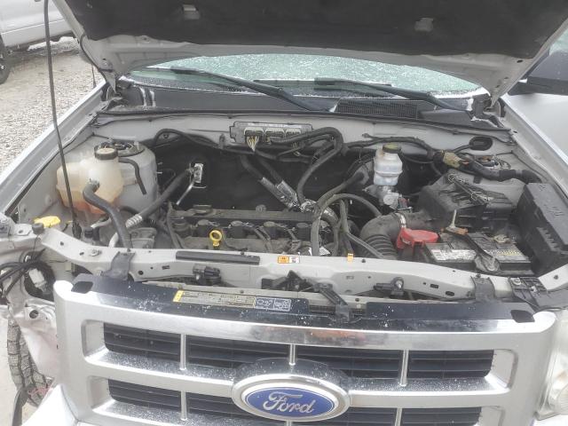 1FMCU9C79BKC51682 - 2011 FORD ESCAPE XLS SILVER photo 12