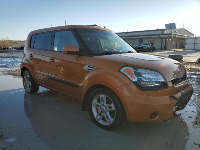 KNDJT2A21B7249957 - 2011 KIA SOUL + ORANGE photo 4