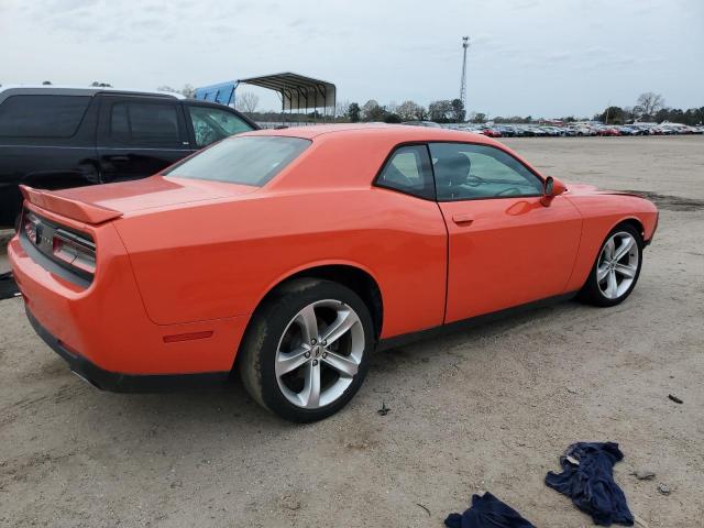 2C3CDZAG8JH279572 - 2018 DODGE CHALLENGER SXT ORANGE photo 3