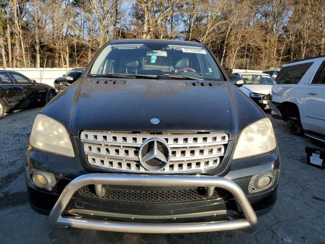 4JGBB75E86A078170 - 2006 MERCEDES-BENZ ML 500 BLACK photo 5