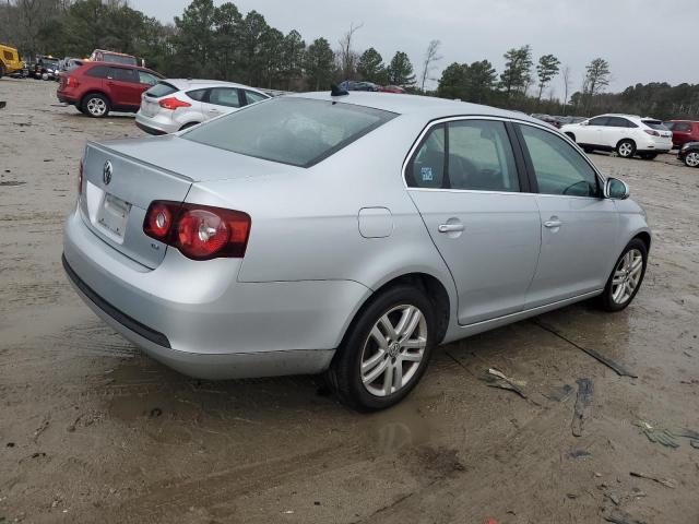 3VWAL7AJ2AM007359 - 2010 VOLKSWAGEN JETTA TDI SILVER photo 3