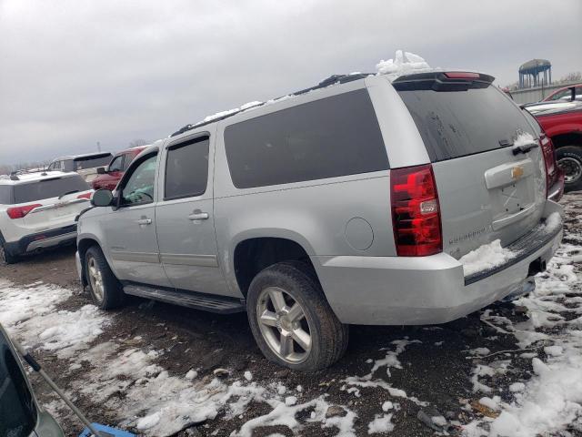 1GNSKHE77DR194672 - 2013 CHEVROLET SUBURBAN K1500 LS SILVER photo 2