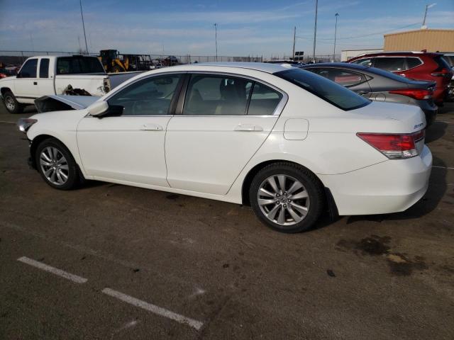 1HGCP2F85CA077318 - 2012 HONDA ACCORD EXL WHITE photo 2