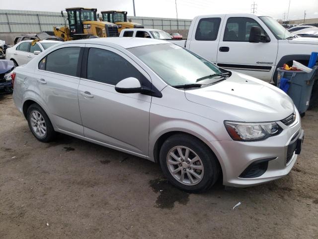 1G1JD5SH9J4108032 - 2018 CHEVROLET SONIC LT SILVER photo 4