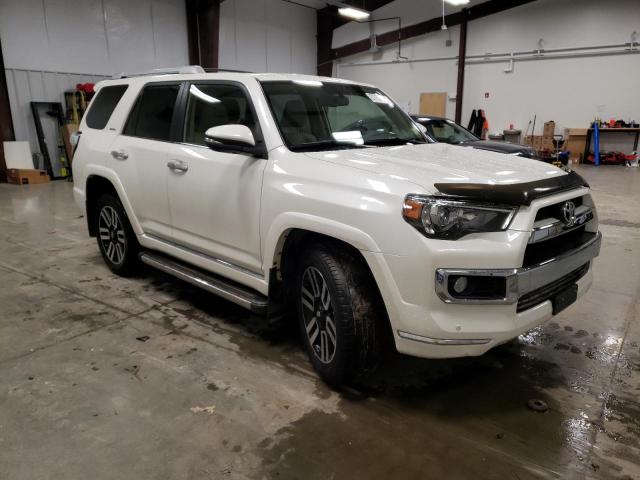 JTEBU5JR6J5489978 - 2018 TOYOTA 4RUNNER SR5/SR5 PREMIUM WHITE photo 4