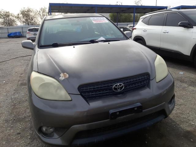 2T1KR32E85C446211 - 2005 TOYOTA COROLLA MA XR GRAY photo 5