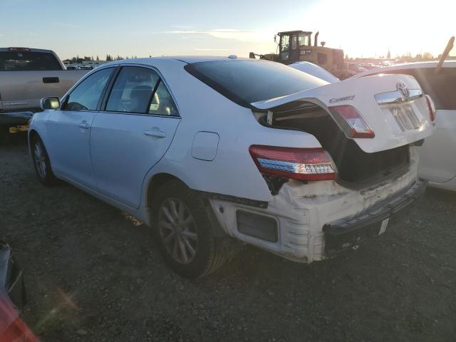 4T4BF3EK9BR212864 - 2011 TOYOTA CAMRY BASE WHITE photo 2