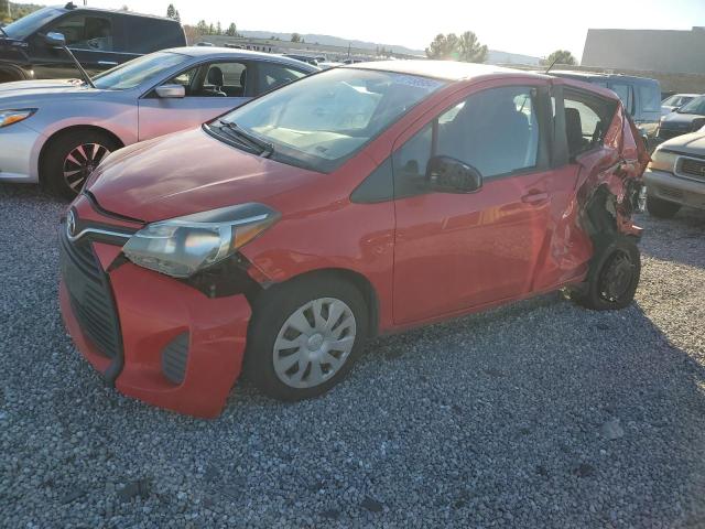 VNKKTUD37FA045216 - 2015 TOYOTA YARIS RED photo 1