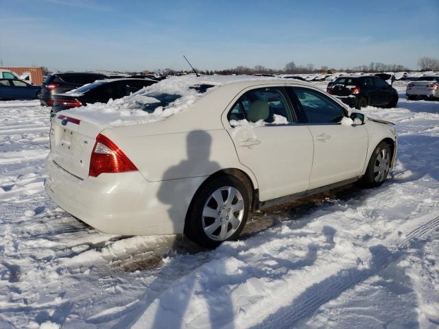 3FAHP0HA7AR156426 - 2010 FORD FUSION SE WHITE photo 3