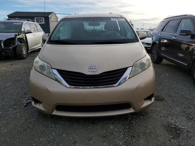 5TDKK3DC0BS132278 - 2011 TOYOTA SIENNA LE GOLD photo 5