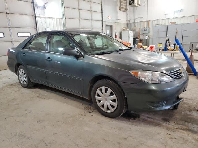 4T1BE32K45U072664 - 2005 TOYOTA CAMRY LE GREEN photo 4