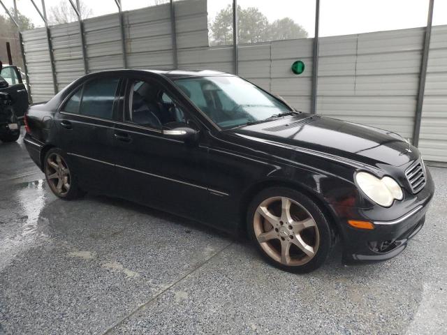 WDBRF52H87F928778 - 2007 MERCEDES-BENZ C 230 BLACK photo 4