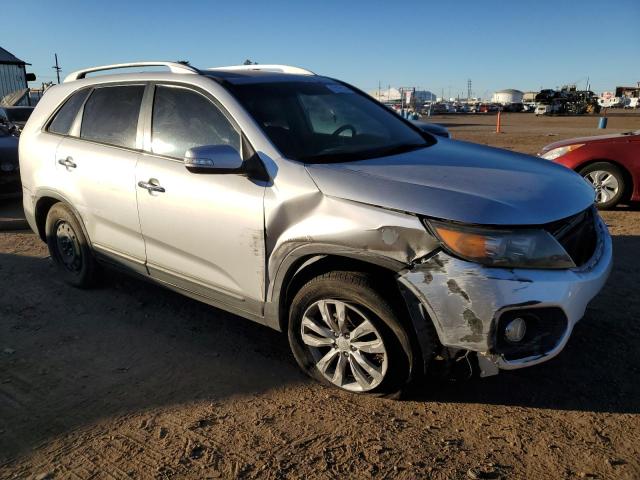 5XYKU4A28BG040280 - 2011 KIA SORENTO EX SILVER photo 4