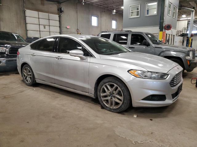 3FA6P0HR9DR250373 - 2013 FORD FUSION SE SILVER photo 4