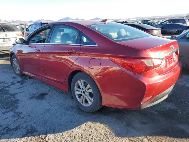 5NPEB4AC5EH884429 - 2014 HYUNDAI SONATA GLS RED photo 2