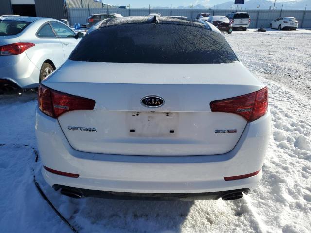 KNAGN4A77B5117354 - 2011 KIA OPTIMA EX WHITE photo 6