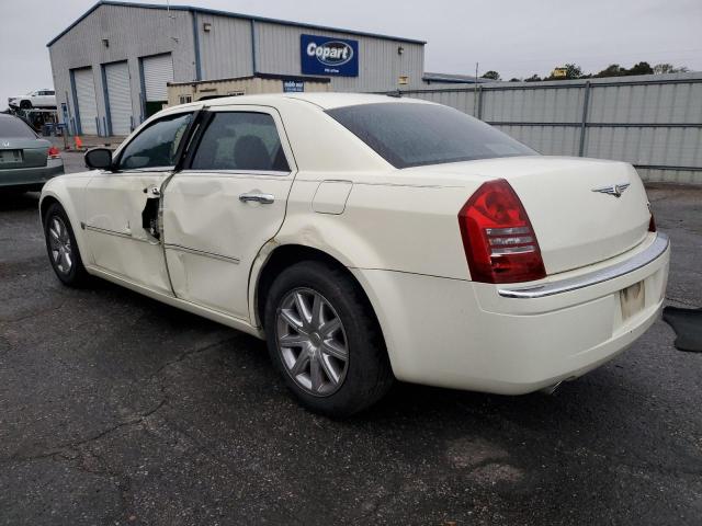 2C3KA63H47H840688 - 2007 CHRYSLER 300C WHITE photo 2