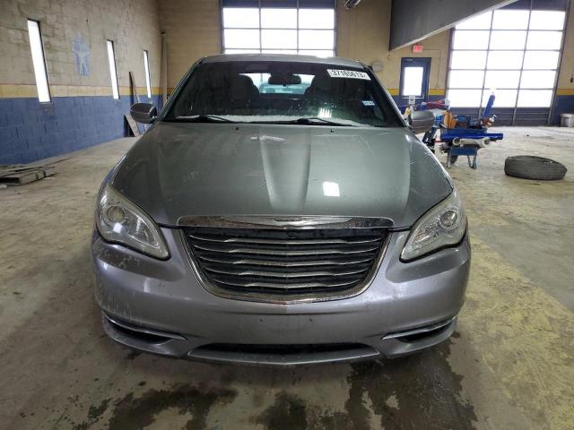 1C3CCBAB5DN640315 - 2013 CHRYSLER 200 LX SILVER photo 5