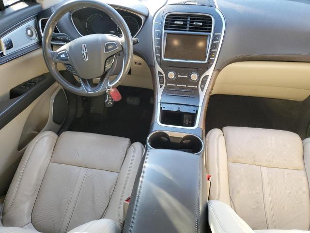 2LMTJ6LP5GBL37181 - 2016 LINCOLN MKX RESERVE Սպիտակ լուսանկար 8