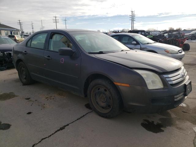 3FAFP06Z76R116239 - 2006 FORD FUSION S GRAY photo 4