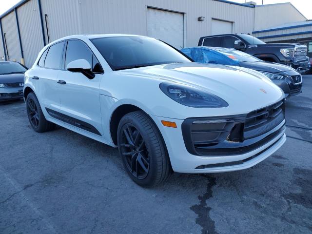 WP1AA2A58PLB09756 - 2023 PORSCHE MACAN BASE WHITE photo 4