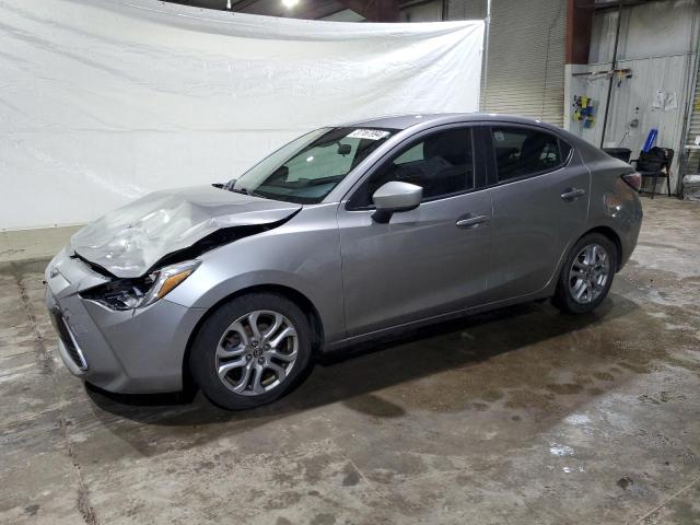 3MYDLBZV9GY106953 - 2016 SCION IA SILVER photo 1