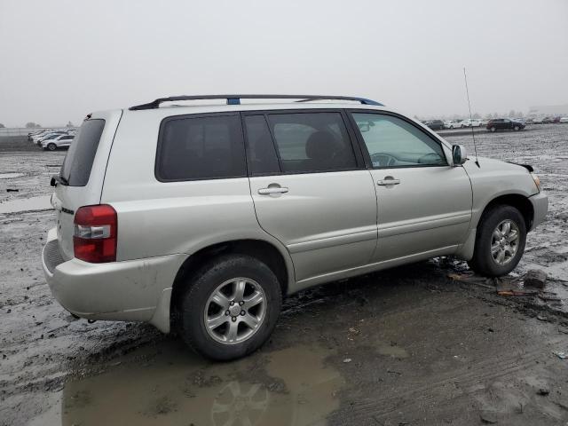 JTEEP21A340055239 - 2004 TOYOTA HIGHLANDER SILVER photo 3