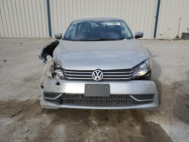 1VWAP7A35DC146851 - 2013 VOLKSWAGEN PASSAT S SILVER photo 5