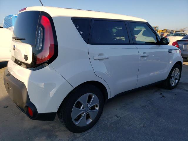 KNDJN2A2XG7292985 - 2016 KIA SOUL WHITE photo 3