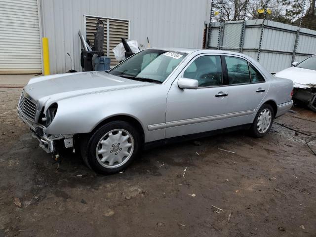 1998 MERCEDES-BENZ E 320, 