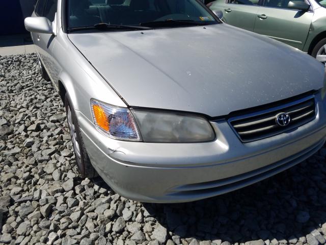 4T1BG22K31U038441 - 2001 TOYOTA CAMRY CE  photo 9