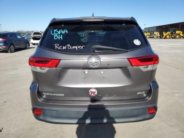 5TDKZRFH0JS531505 - 2018 TOYOTA HIGHLANDER SE GRAY photo 6