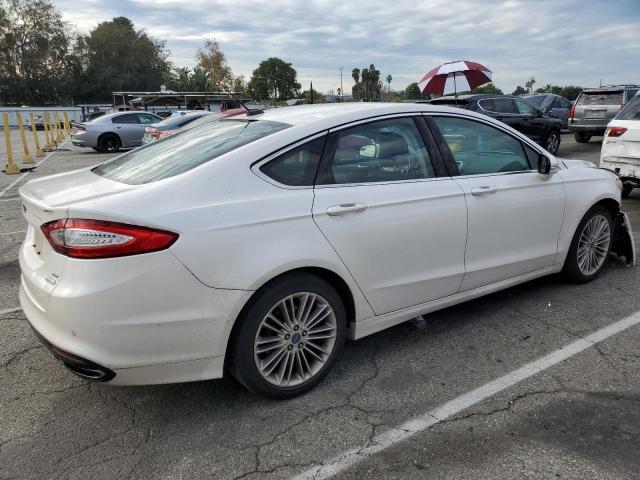 3FA6P0H9XER288230 - 2014 FORD FUSION SE WHITE photo 3