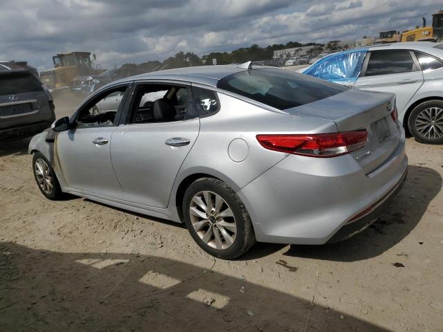 5XXGU4L35GG063622 - 2016 KIA OPTIMA EX SILVER photo 2