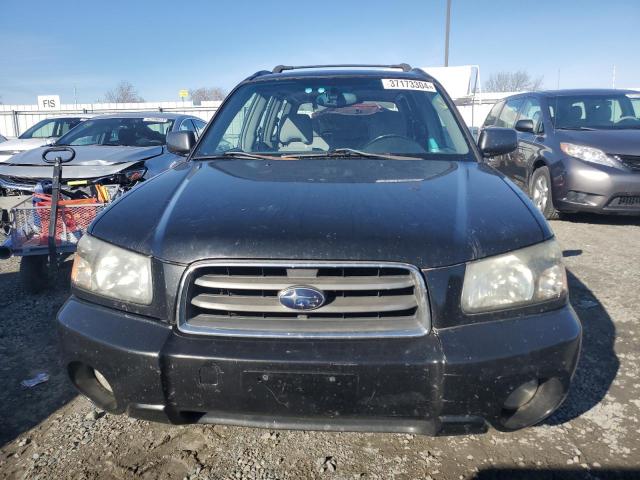 JF1SG65664H755123 - 2004 SUBARU FORESTER 2.5XS Czarny zdjęcie 5