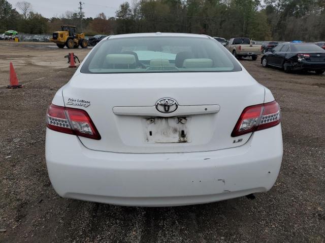 4T4BF3EK5AR003930 - 2010 TOYOTA CAMRY BASE WHITE photo 6