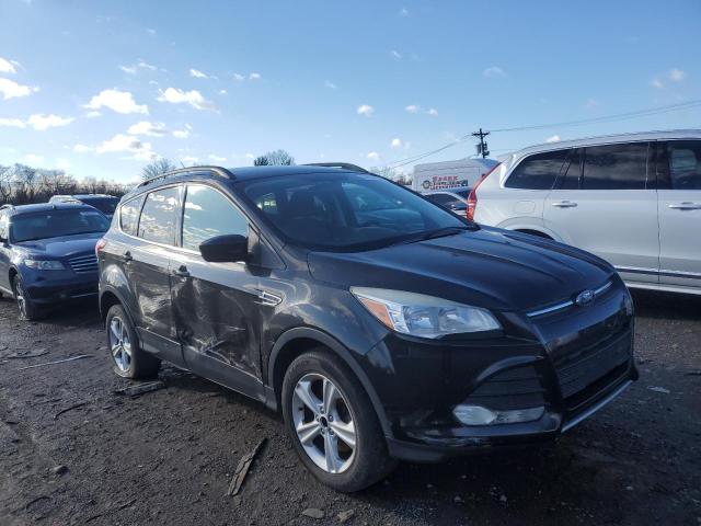 1FMCU9G90FUA55832 - 2015 FORD ESCAPE SE BLACK photo 4