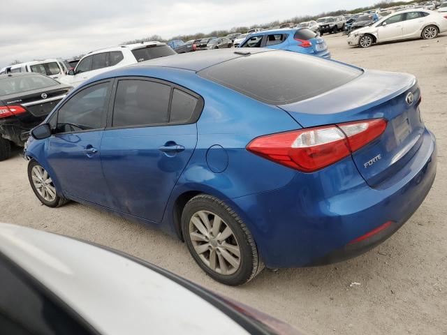 KNAFX4A60E5087793 - 2014 KIA FORTE LX BLUE photo 2