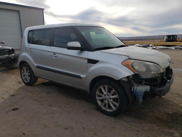 KNDJT2A62D7483174 - 2013 KIA SOUL + GRAY photo 4