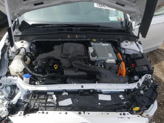 3FA6P0LU0KR264106 - 2019 FORD FUSION SE  photo 7