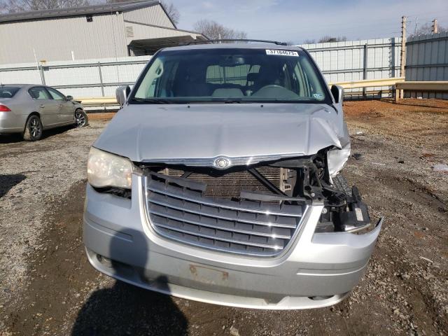 2A8HR54P88R776237 - 2008 CHRYSLER TOWN&COUNT TOURING SILVER photo 5