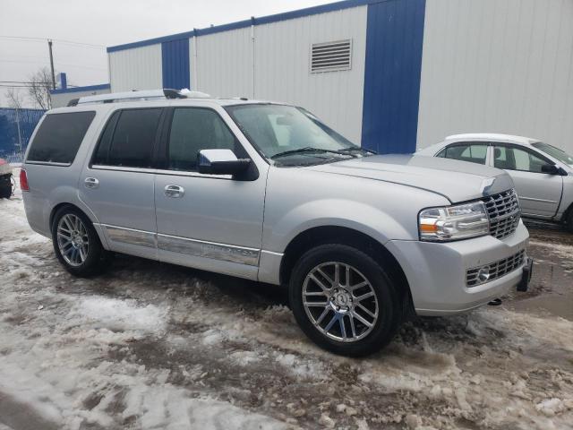 5LMJJ2J52CEL09119 - 2012 LINCOLN NAVIGATOR SILVER photo 4